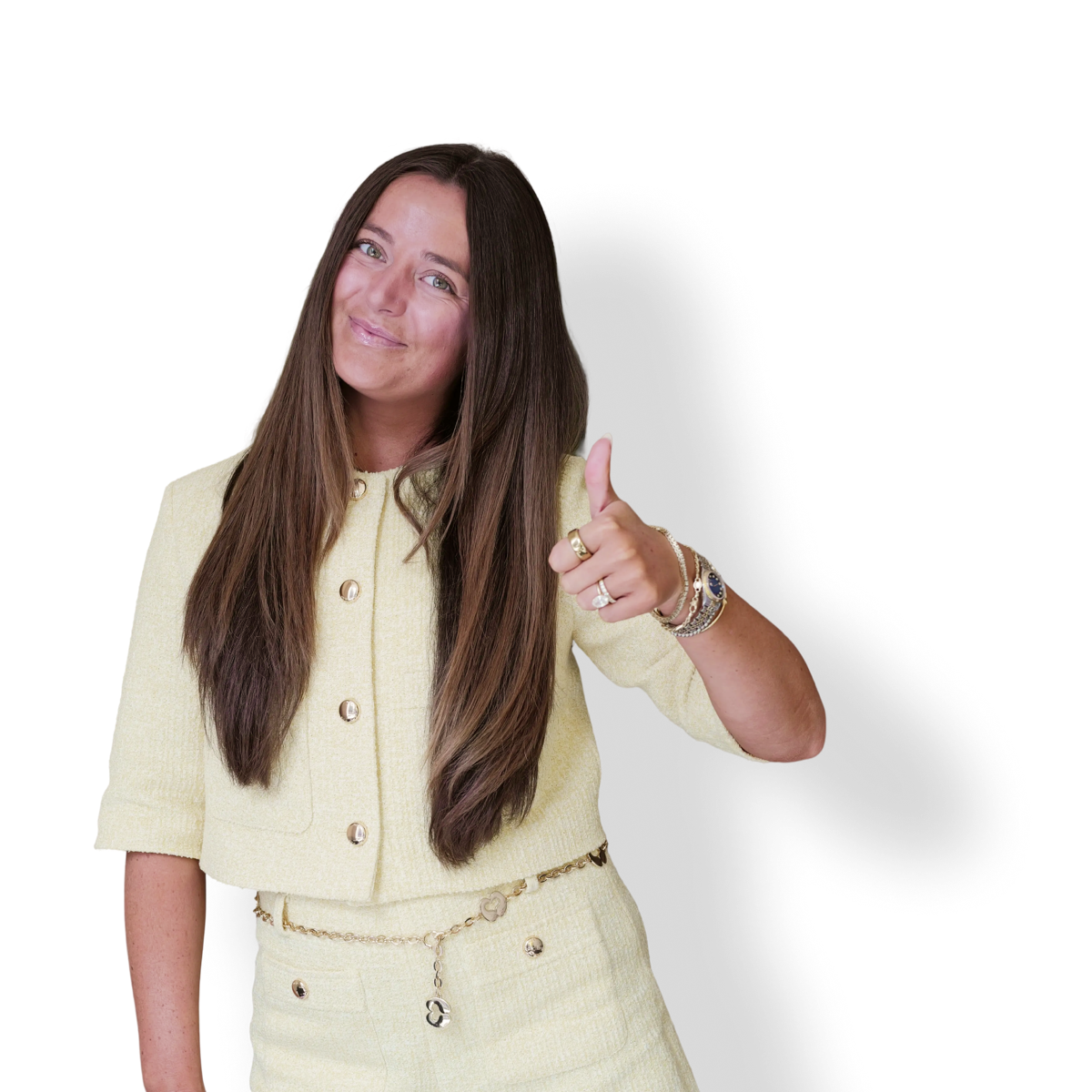 Sara Uy giving a thumbs up